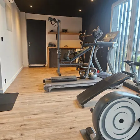 Apartmán Design Jacuzzi Sauna, Salle De Sports