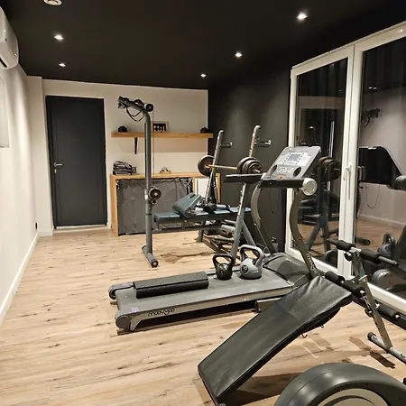 Apartmán Design Jacuzzi Sauna, Salle De Sports *